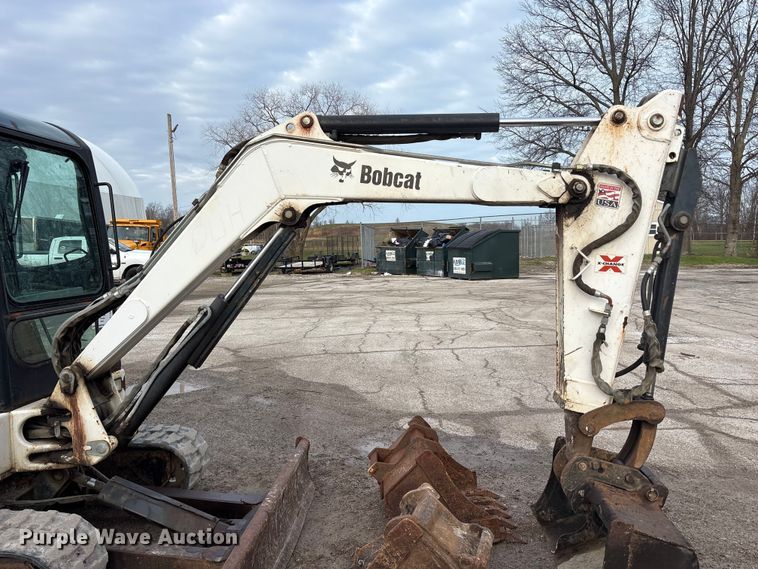 image for item FK1300 2008 Bobcat 331G mini excavator