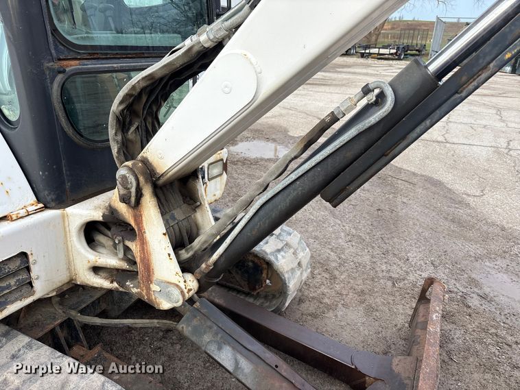 image for item FK1300 2008 Bobcat 331G mini excavator