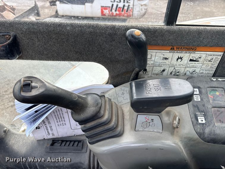 image for item FK1300 2008 Bobcat 331G mini excavator