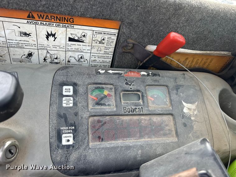 image for item FK1300 2008 Bobcat 331G mini excavator