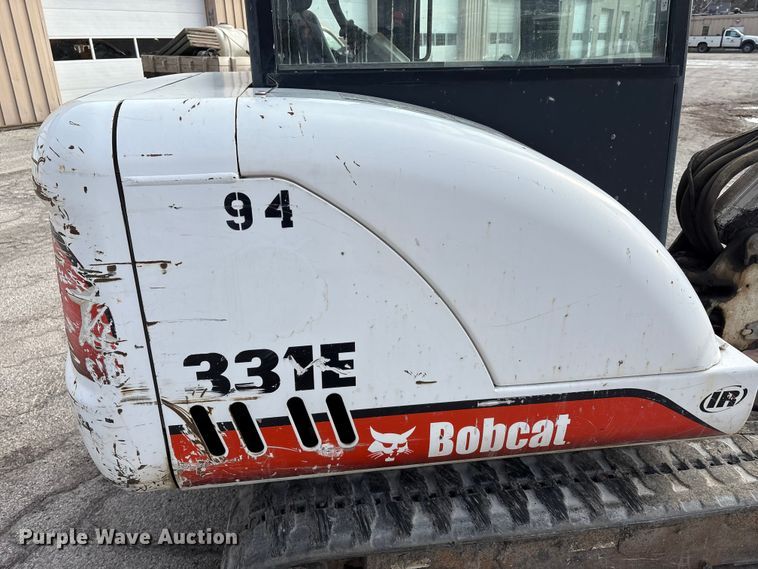 image for item FK1301 2002 Bobcat 331E*D mini excavator