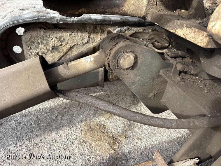 image for item FK1301 2002 Bobcat 331E*D mini excavator