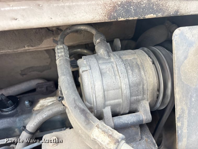 image for item FK1301 2002 Bobcat 331E*D mini excavator