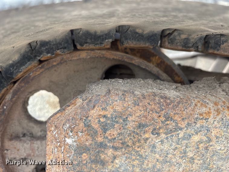 image for item FK1301 2002 Bobcat 331E*D mini excavator