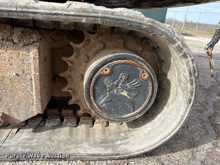 image for item FK1301 2002 Bobcat 331E*D mini excavator