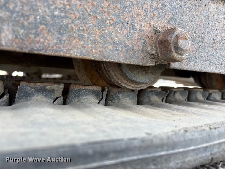 image for item FK1301 2002 Bobcat 331E*D mini excavator