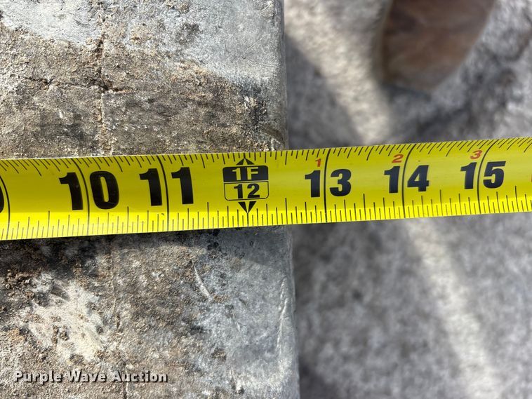 image for item FK1301 2002 Bobcat 331E*D mini excavator