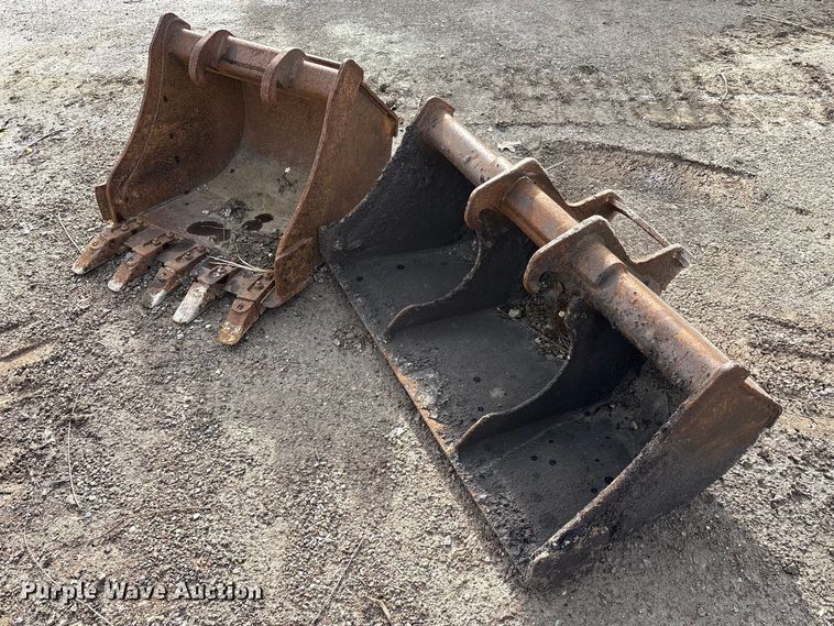 image for item FK1301 2002 Bobcat 331E*D mini excavator