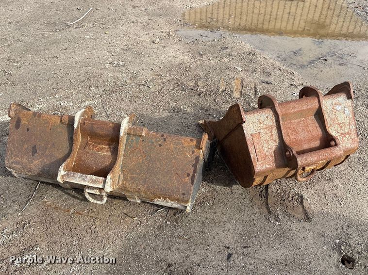 image for item FK1301 2002 Bobcat 331E*D mini excavator