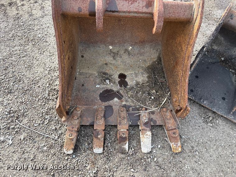 image for item FK1301 2002 Bobcat 331E*D mini excavator