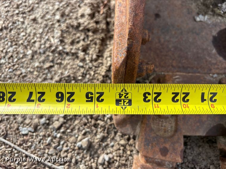 image for item FK1301 2002 Bobcat 331E*D mini excavator