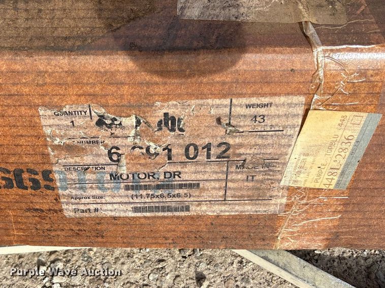 image for item FK1301 2002 Bobcat 331E*D mini excavator