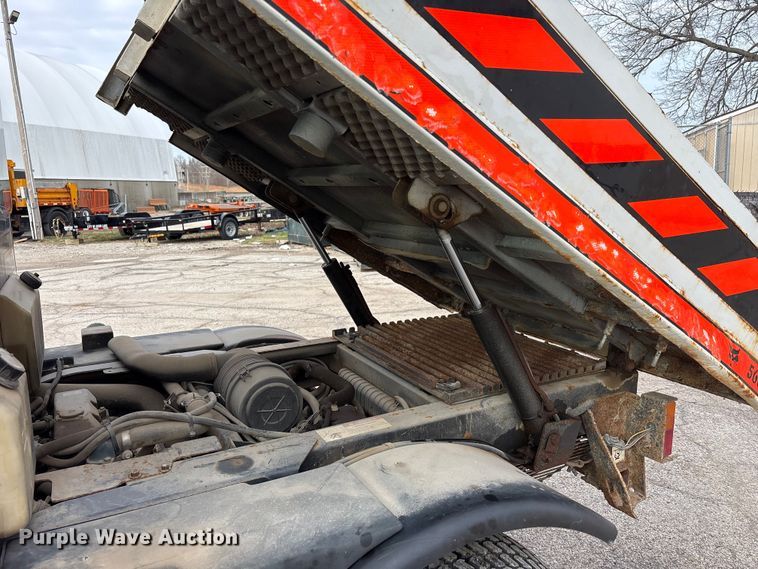 image for item FK1302 2004 Bobcat 5600 toolcat utility vehicle