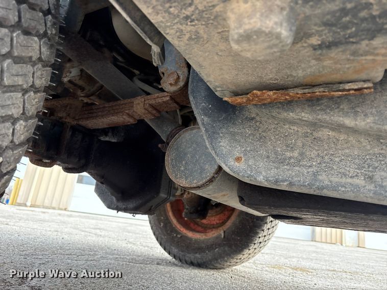 image for item FK1302 2004 Bobcat 5600 toolcat utility vehicle