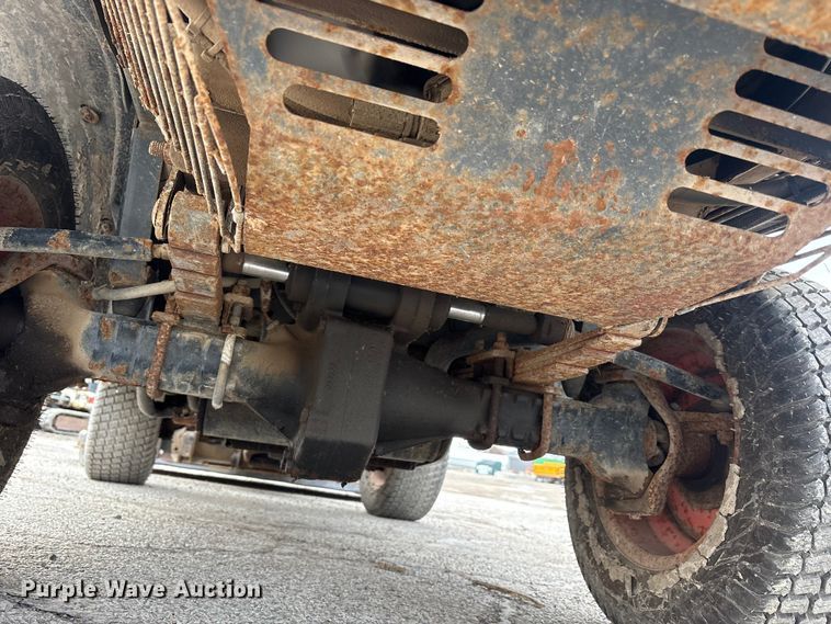 image for item FK1302 2004 Bobcat 5600 toolcat utility vehicle