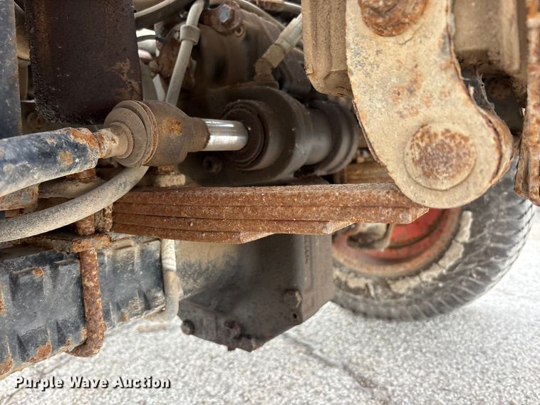 image for item FK1302 2004 Bobcat 5600 toolcat utility vehicle