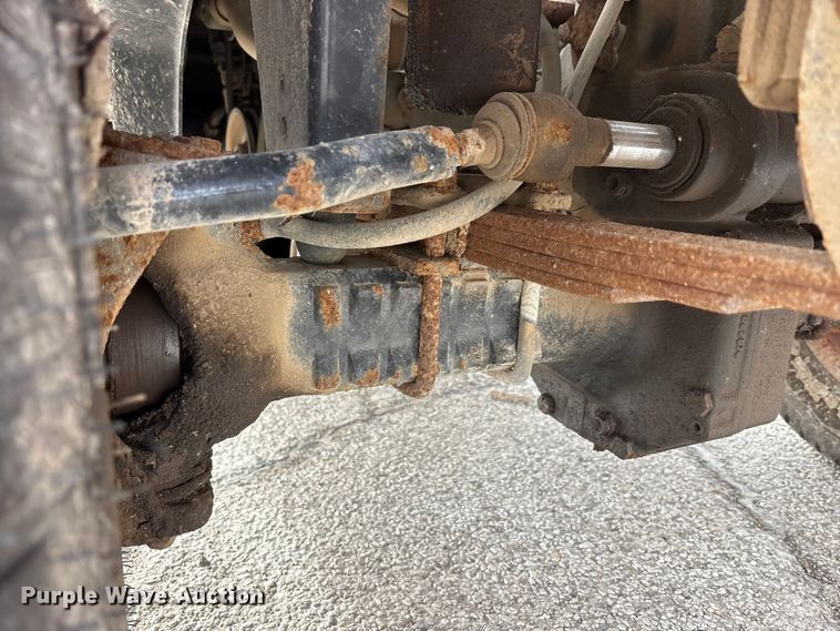 image for item FK1302 2004 Bobcat 5600 toolcat utility vehicle