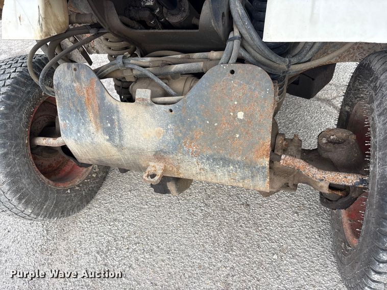 image for item FK1302 2004 Bobcat 5600 toolcat utility vehicle