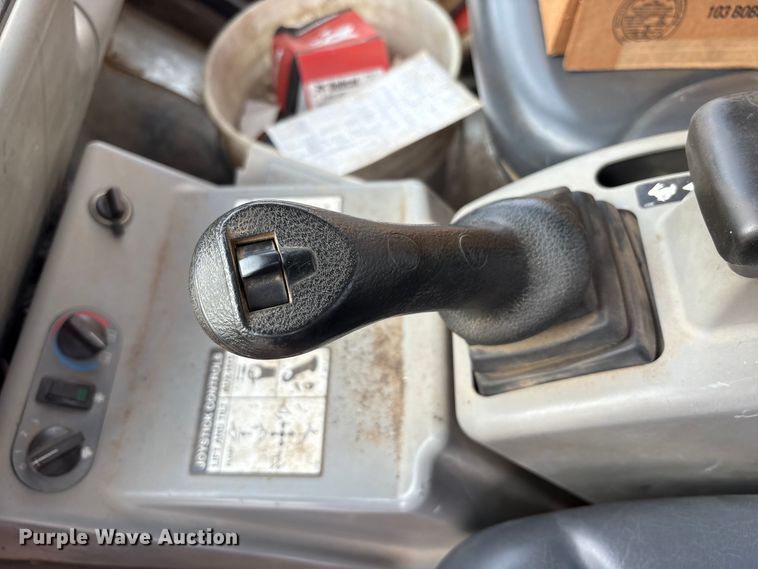 image for item FK1302 2004 Bobcat 5600 toolcat utility vehicle