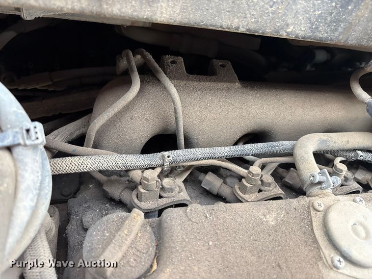 image for item FK1302 2004 Bobcat 5600 toolcat utility vehicle