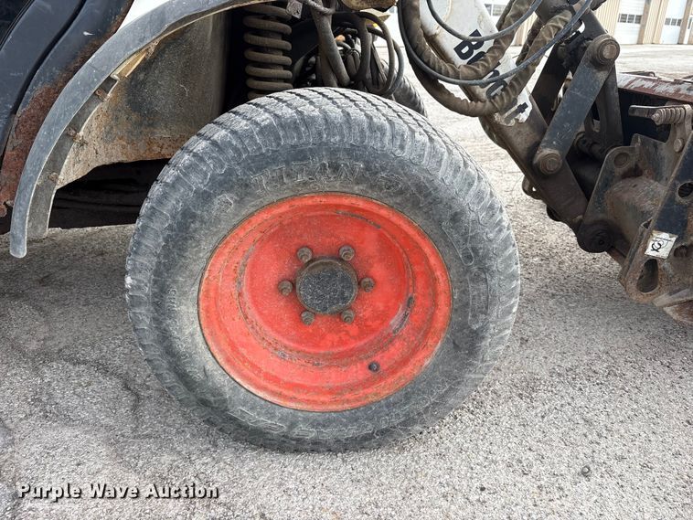 image for item FK1302 2004 Bobcat 5600 toolcat utility vehicle
