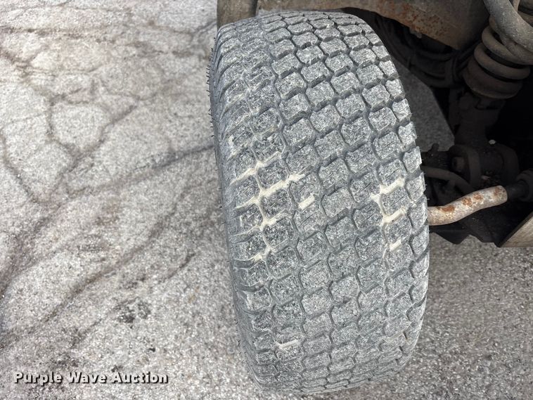 image for item FK1302 2004 Bobcat 5600 toolcat utility vehicle