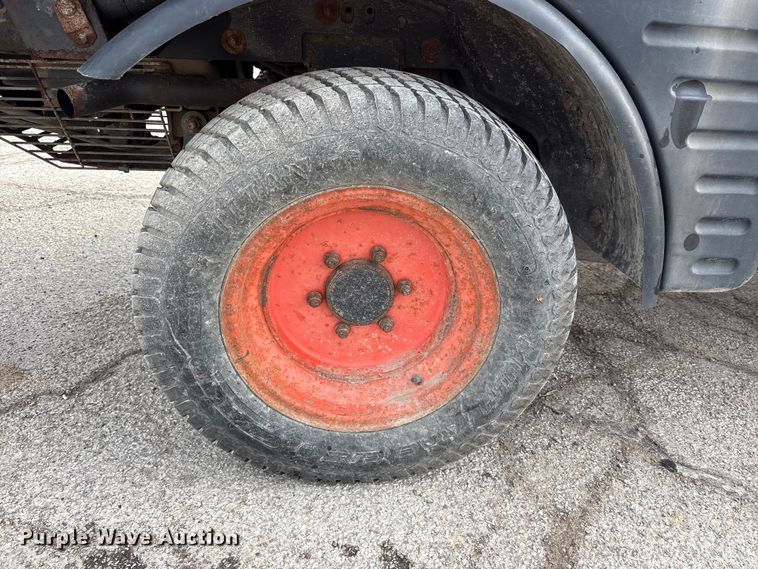 image for item FK1302 2004 Bobcat 5600 toolcat utility vehicle