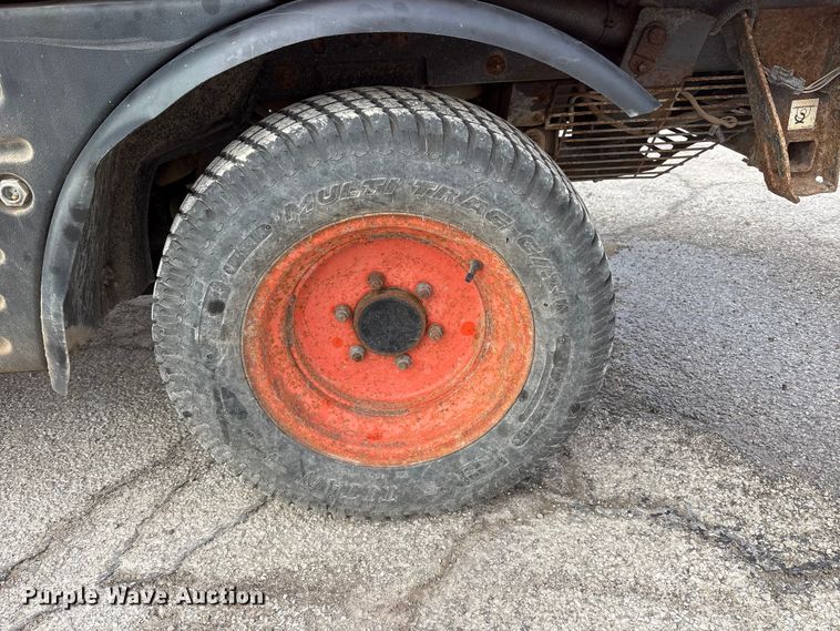 image for item FK1302 2004 Bobcat 5600 toolcat utility vehicle