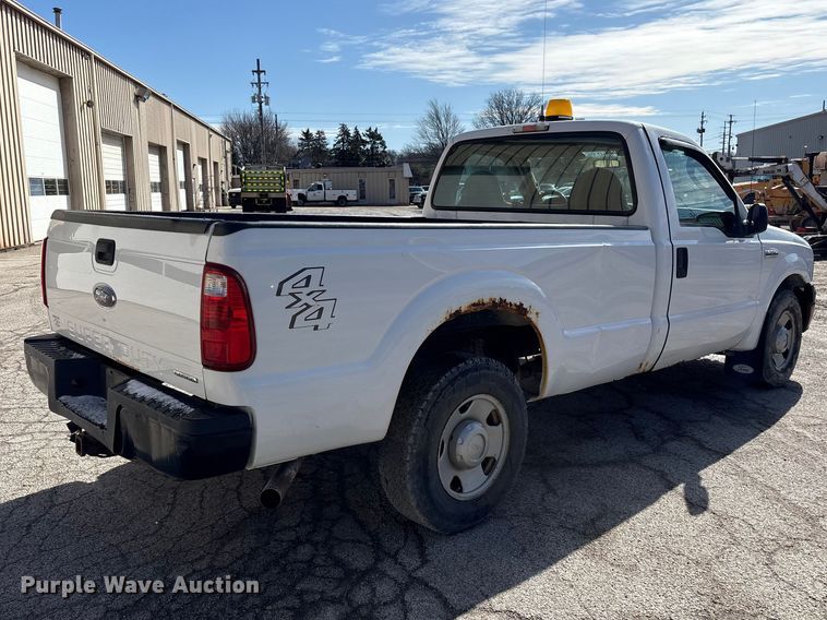 image for item FK1303 2007 Ford F250 Super Duty pickup truck