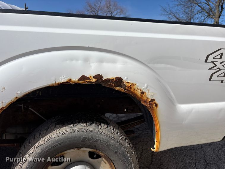 image for item FK1303 2007 Ford F250 Super Duty pickup truck