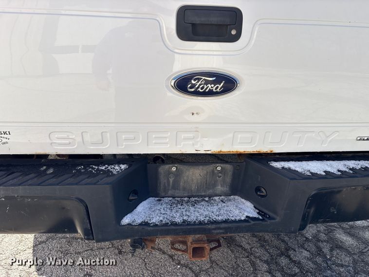 image for item FK1303 2007 Ford F250 Super Duty pickup truck
