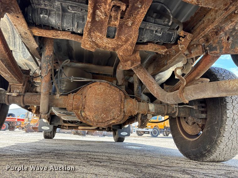 image for item FK1303 2007 Ford F250 Super Duty pickup truck