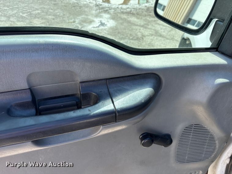 image for item FK1303 2007 Ford F250 Super Duty pickup truck