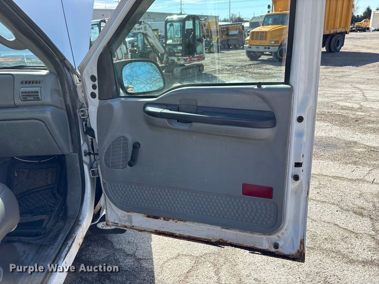 image for item FK1303 2007 Ford F250 Super Duty pickup truck