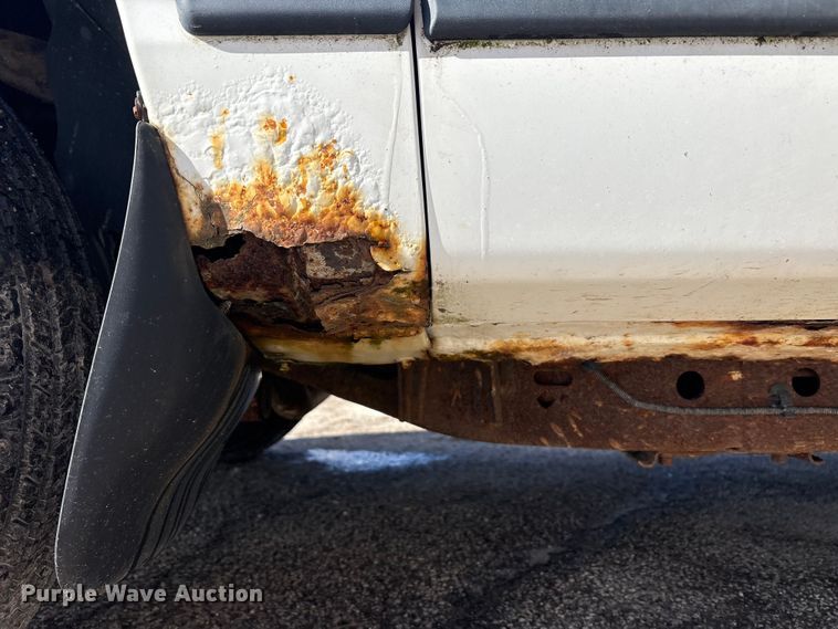 image for item FK1304 2005 Ford Explorer SUV