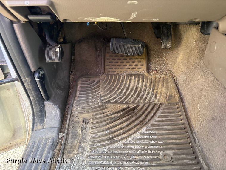 image for item FK1304 2005 Ford Explorer SUV