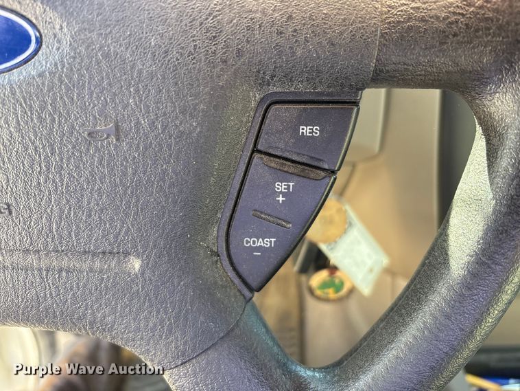 image for item FK1304 2005 Ford Explorer SUV