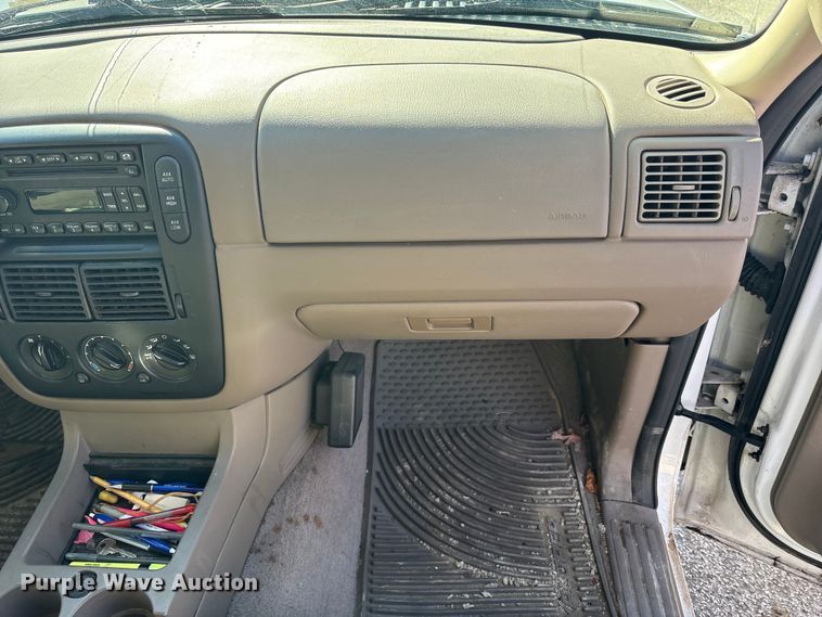 image for item FK1304 2005 Ford Explorer SUV