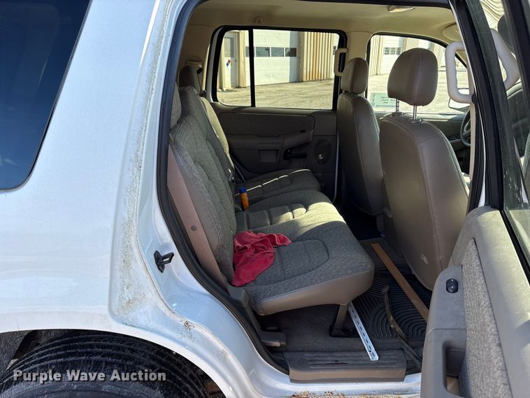 image for item FK1304 2005 Ford Explorer SUV