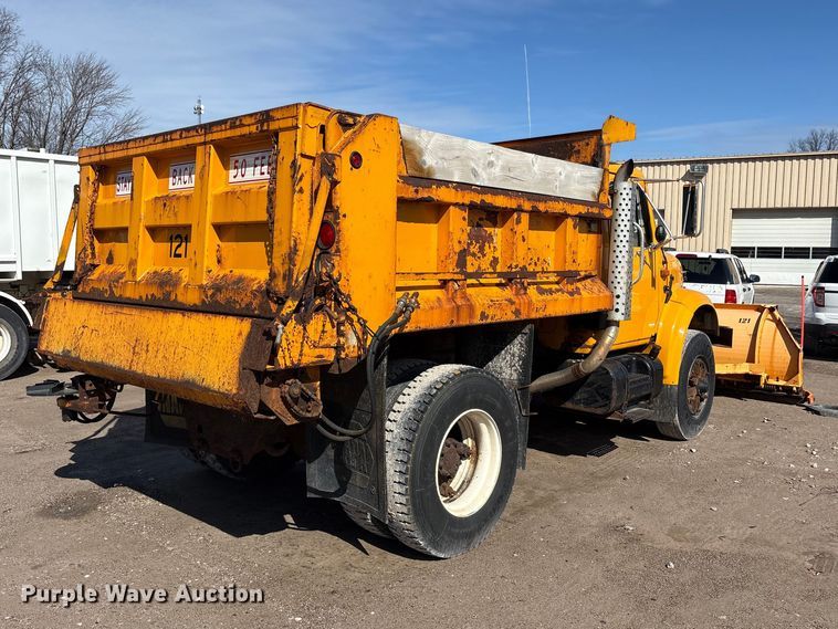 image for item FK1307 1994 International 4900 dump truck