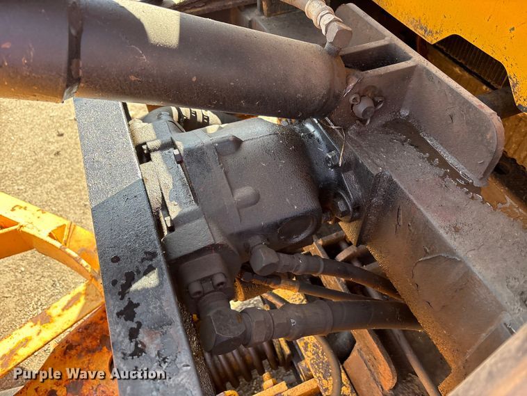 image for item FK1307 1994 International 4900 dump truck