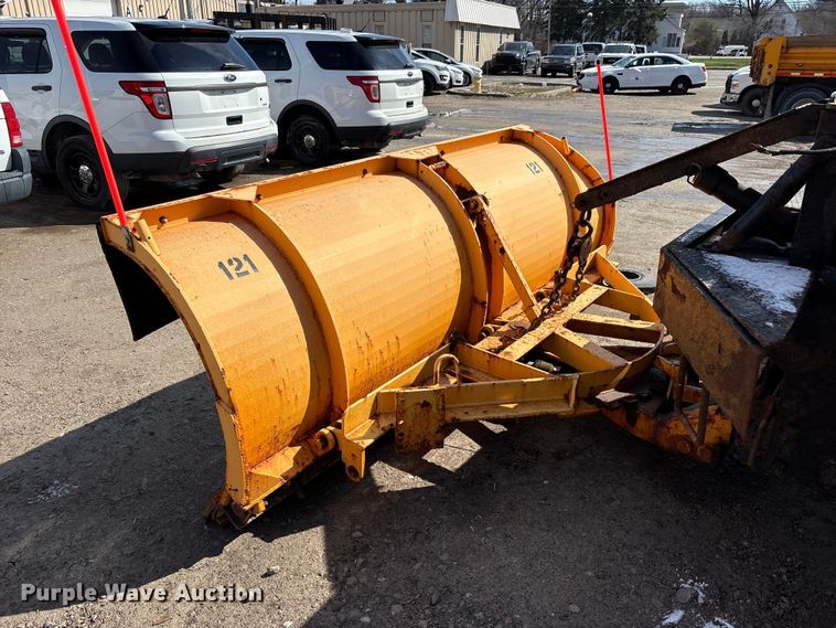 image for item FK1307 1994 International 4900 dump truck