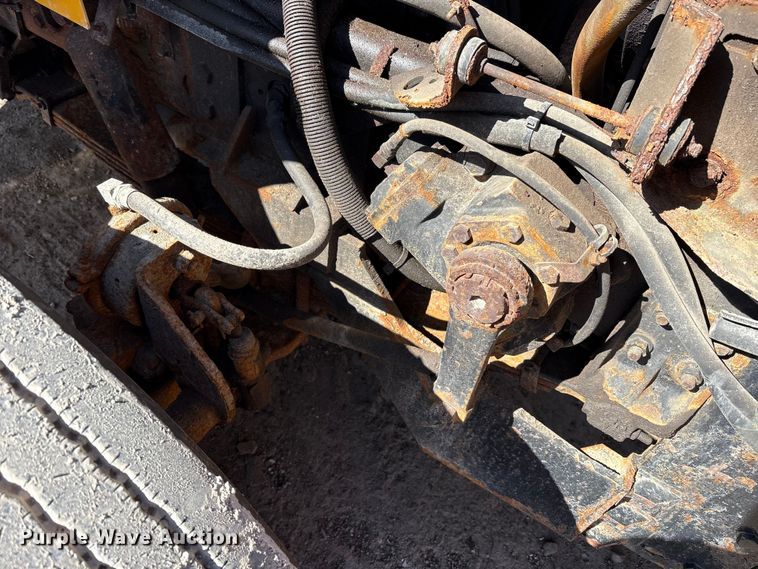 image for item FK1307 1994 International 4900 dump truck