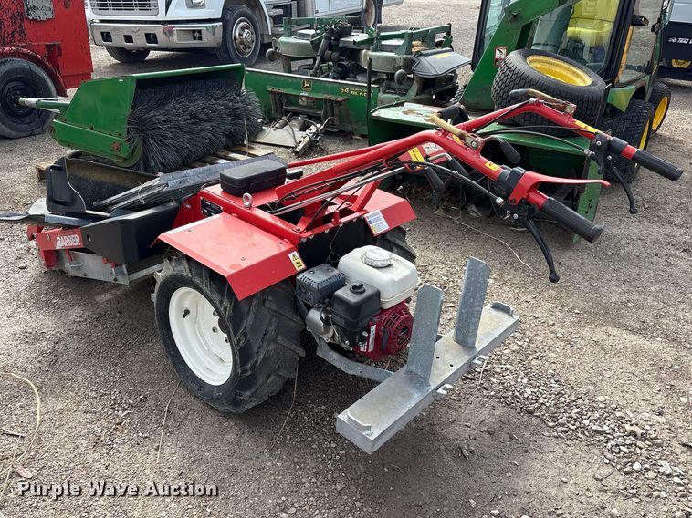 image for item FK1312 Barber Sandman 850 beach groomer