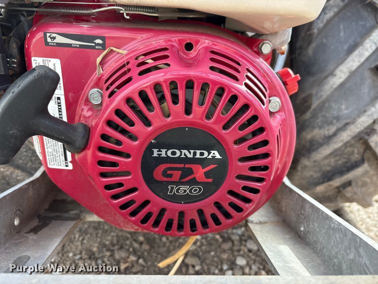 image for item FK1312 Barber Sandman 850 beach groomer