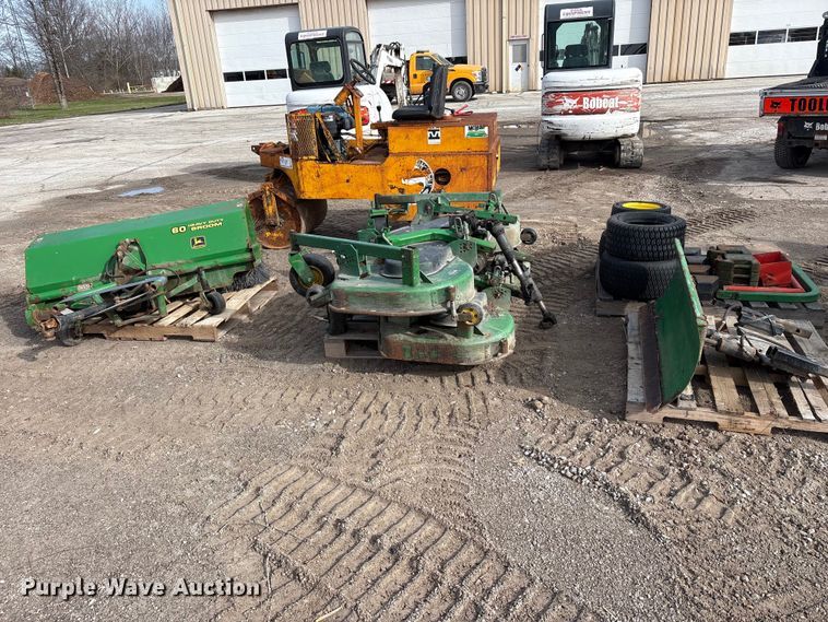 image for item FK1314 2013 John Deere 1445 series II lawn mower