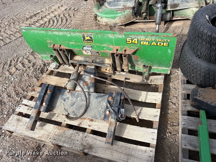 image for item FK1314 2013 John Deere 1445 series II lawn mower