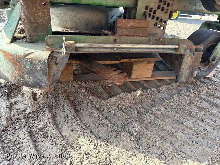 image for item FK1314 2013 John Deere 1445 series II lawn mower