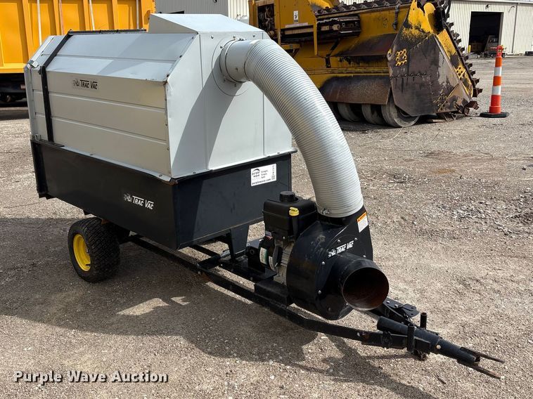 image for item FK1315 Trac Vac 880 leaf vacuum