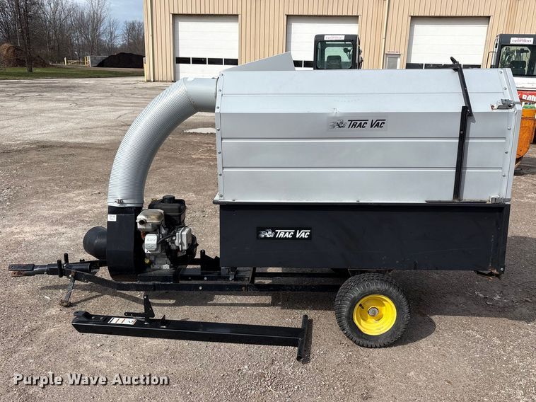 image for item FK1315 Trac Vac 880 leaf vacuum